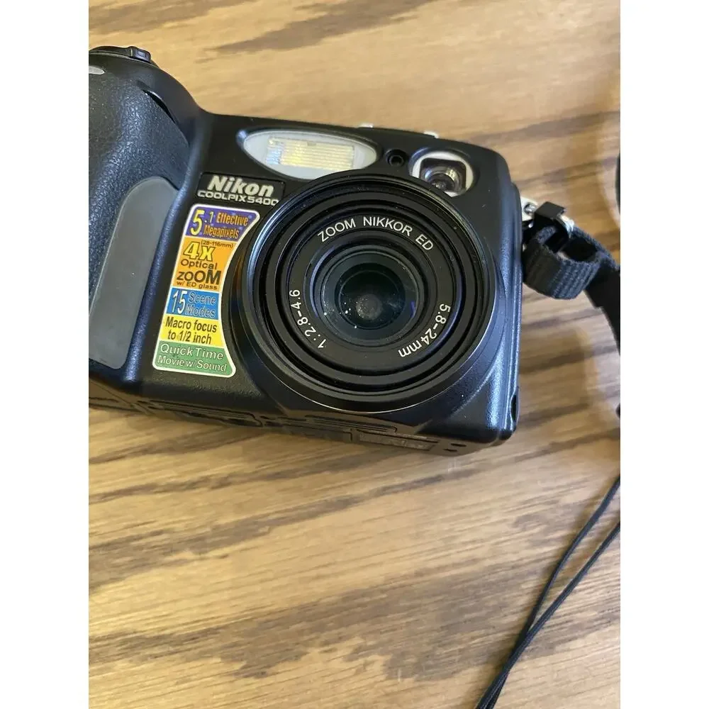 Vintage Nikon Coolpix 5400 5.1MP Digital Camera Untested No Charger Or Battery